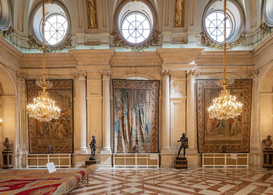 Tour of the Historic Royal Palace of Madrid - Customer Ratings and Feedback