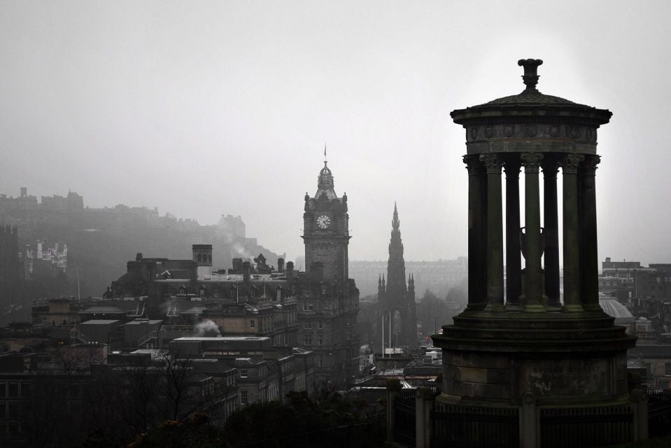 Edinburgh: Sherlock Holmes Immersive Tour With Lunch - Suitability and Age Restrictions