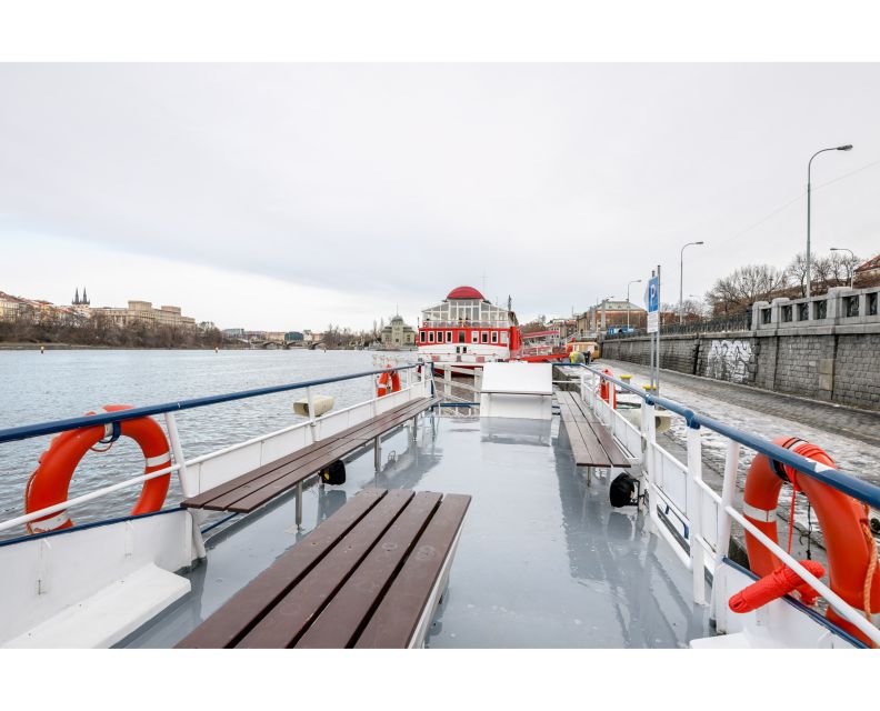 Prague: Private Beer Boat Cruise With Unlimited Beer - Customer Reviews and Feedback