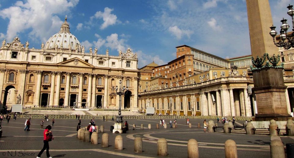 Rome: Private 3-Hour Tour by Chauffeur-Driven Vehicle - Pickup and Drop-off