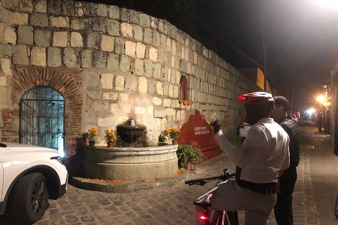 Oaxaca City Bike Ride - History & Traditions - Efficiently Covering Points of Interest