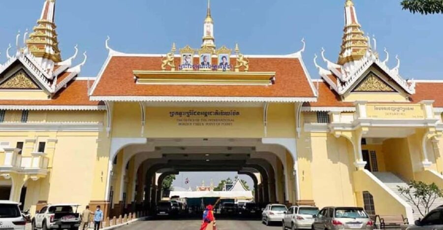 Private Transfer Siem Reap to Poipet Thailand Border