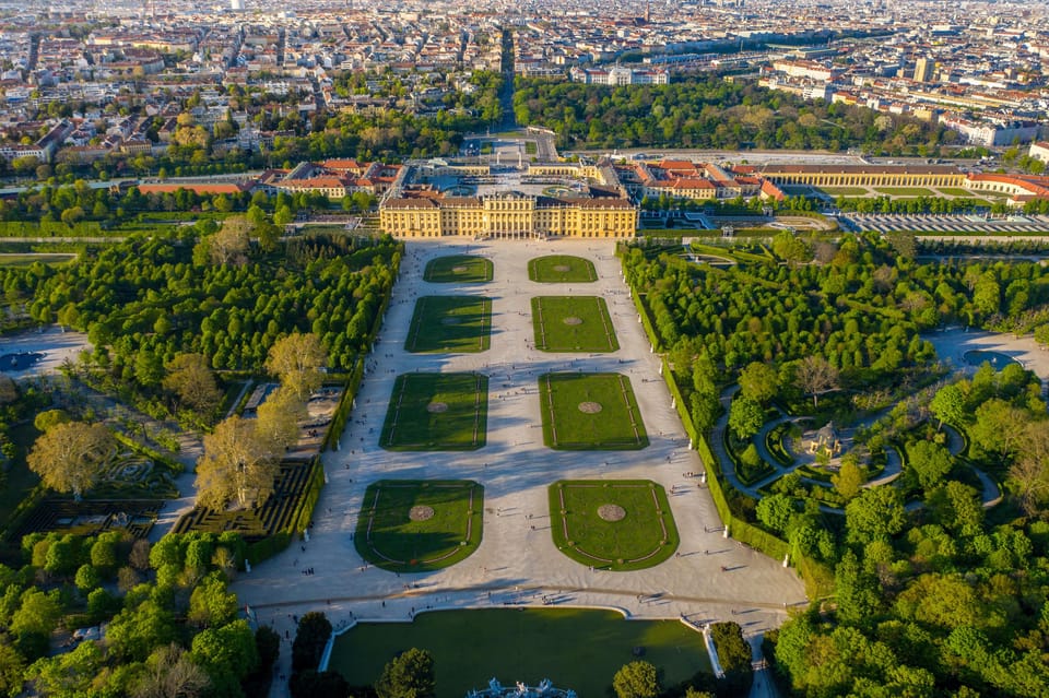 Transfer From Prague to Vienna With English-Speaking Driver - Cancellation and Refunds