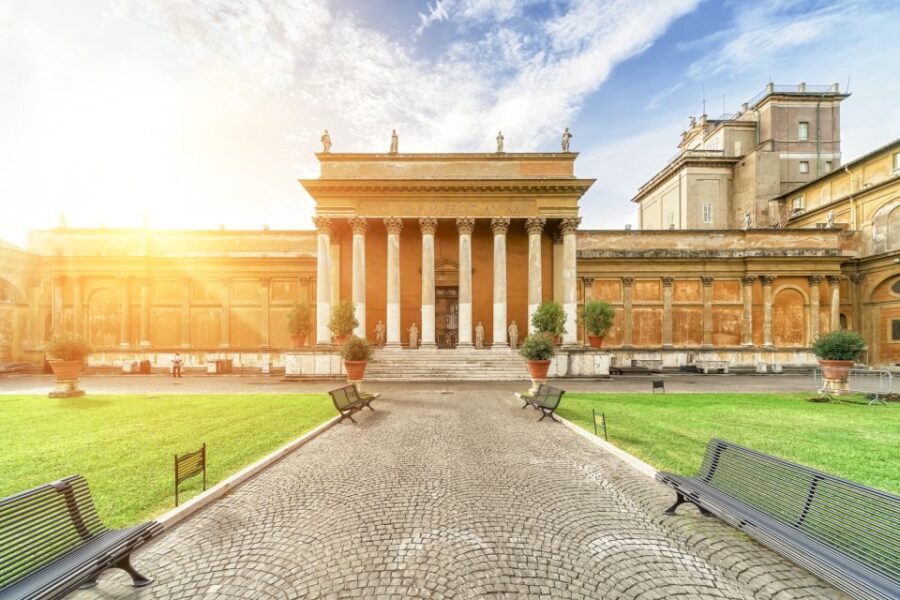 Vatican & Sistine Chapel Skip-the-Ticket-Line Tour for Kids