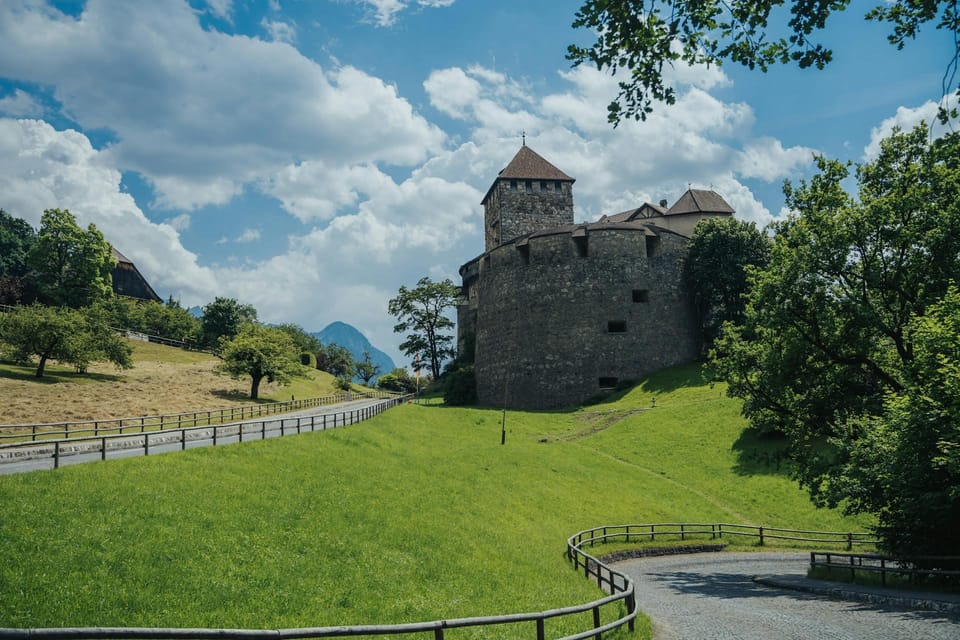 Zurich: Private Day Trip to Liechtenstein, Austria, and Germany - Customer Feedback and Ratings