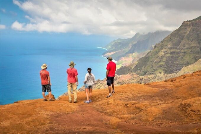 Kauai: Full-Day Kauaʻi Adventure - Breathtaking Scenery and Trails