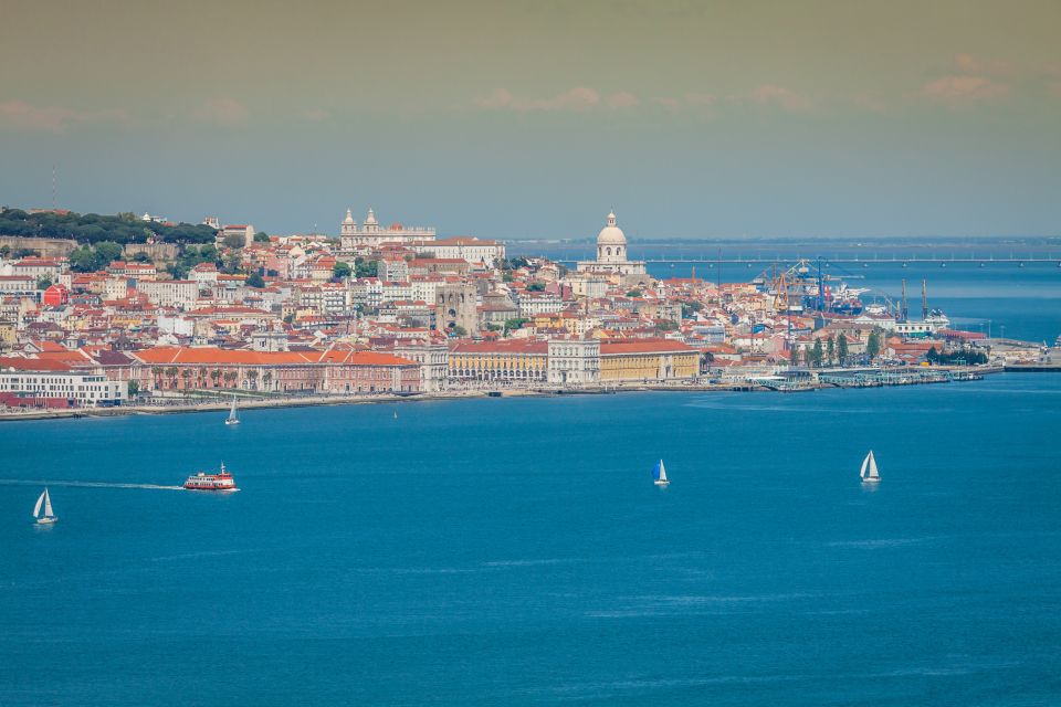 Lisbon: Hop-on Hop-off Bus & River Cruise - Boat Hop On Hop Off