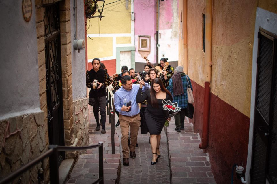 Night Walk With the Estudiantina - Frequently Asked Questions
