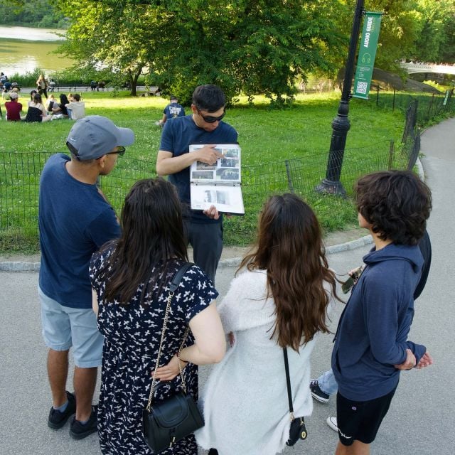 NYC: Central Park Celebrity Homes & Film Spots Pedicab Tour - Tour Booking and Cancellation