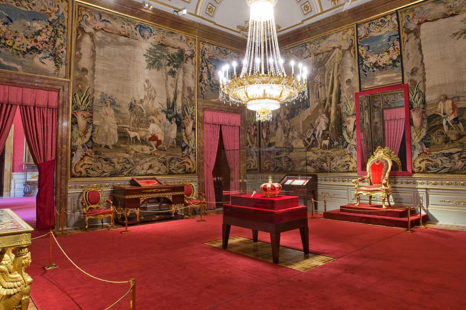 Tour of the Historic Royal Palace of Madrid - Scheduling and Availability