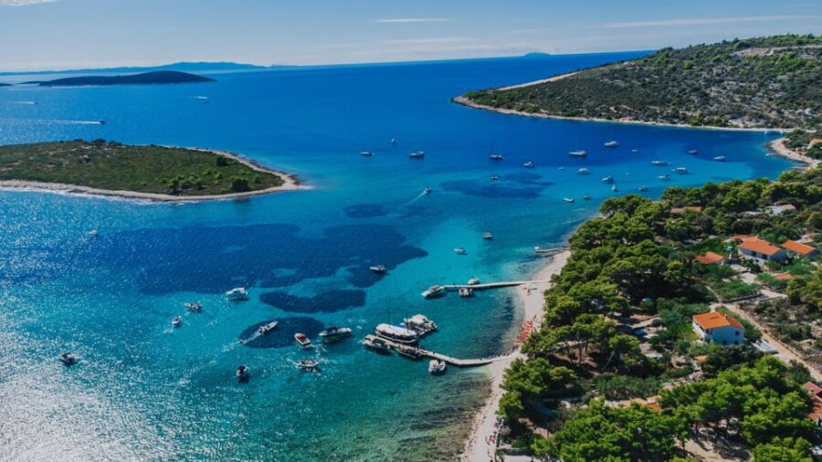 Trogir, Blue Lagoon and Šolta (shipwreck) Private Boat Tour - Tour Overview