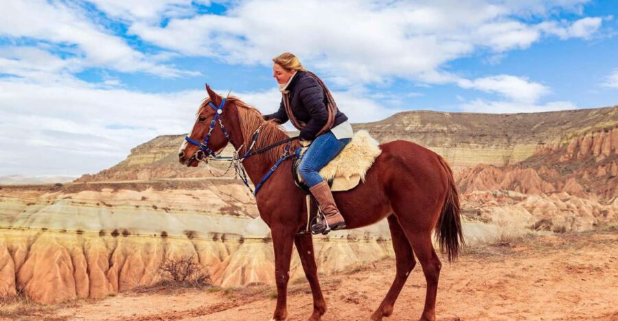 Amazing Sunset Horse Ride İn Cappadocia