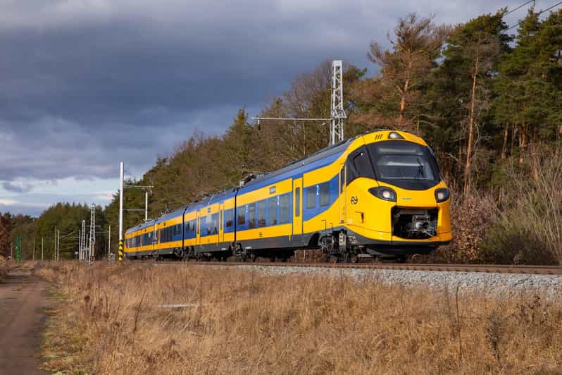 Amsterdam: Train and Bus To/From Arnhem Papendal