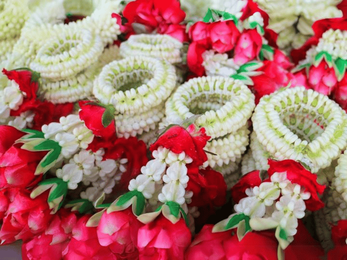 Bangkok Flower Market & Thai Floral Art