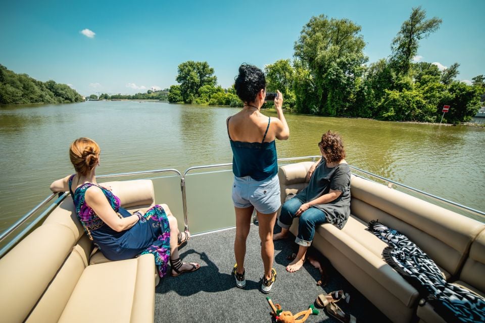 Belgrade: Sightseeing Boat Cruise With Drinks - Good To Know