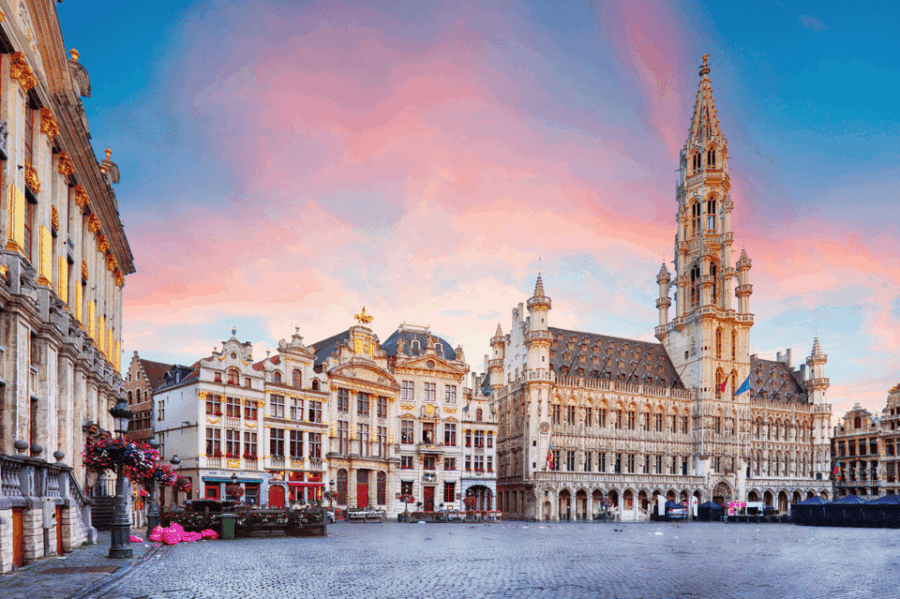 Brussels: Highlights App Guided Tour With Puzzles - Tour Overview