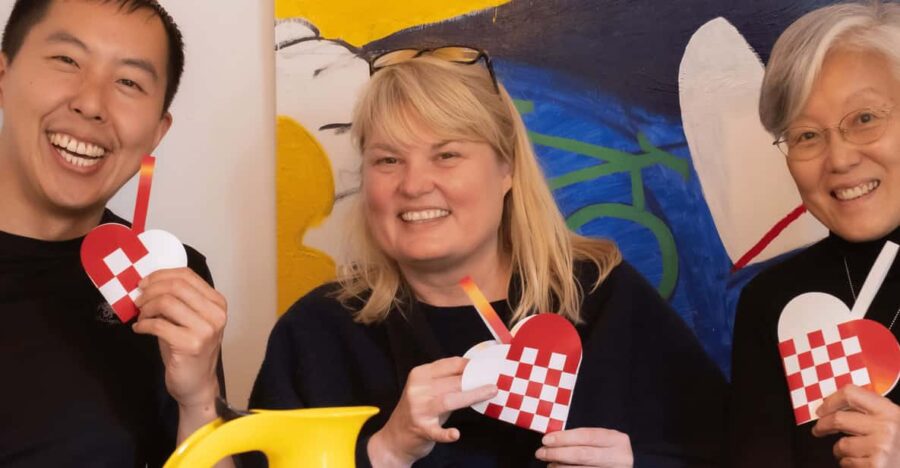 Copenhagen: Paper Hearts Weaving Activity