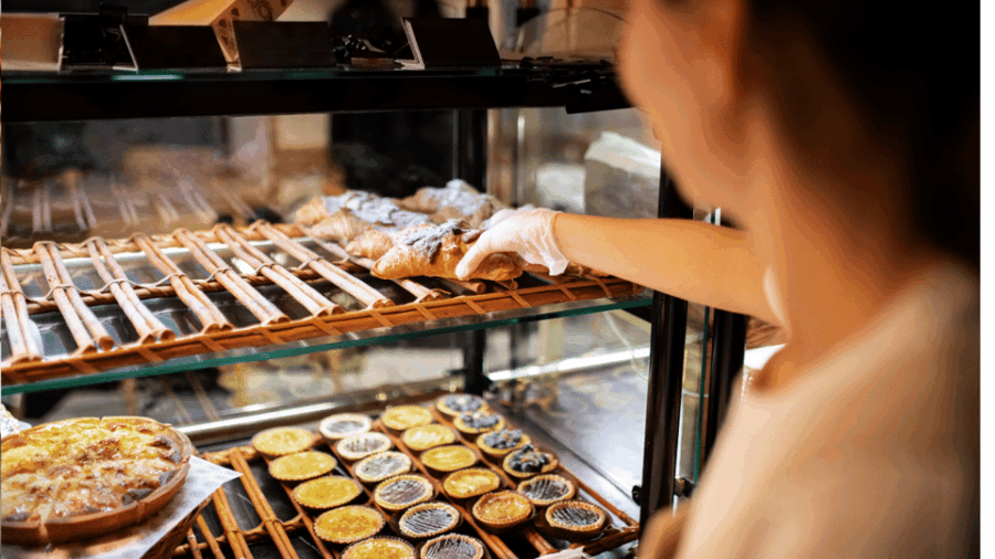 Dijon : Gourmet Food Tour: Enjoy Local Delicacies