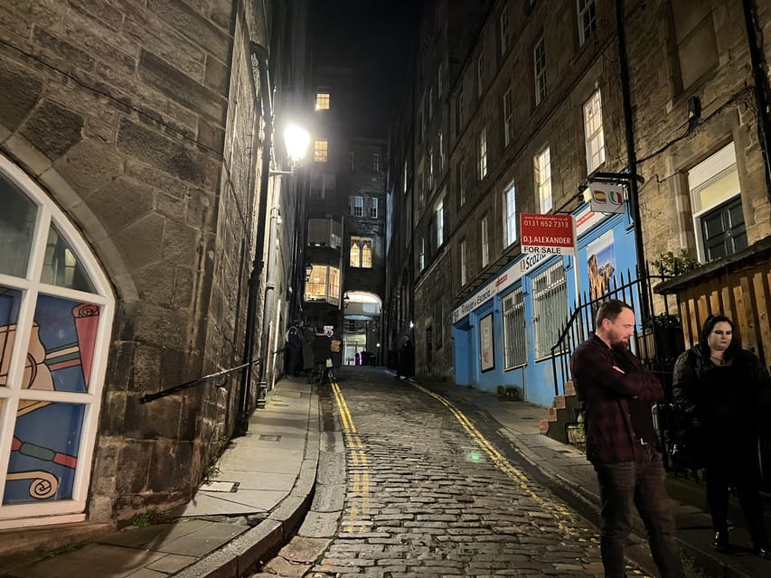 Edinburgh: Ghost and Dark Side of the City Walking Tour - Key Points