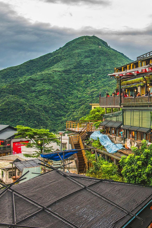 🚢 Keelung Cruisers Choice: Jiufen & Shifen Private Tour - Key Points