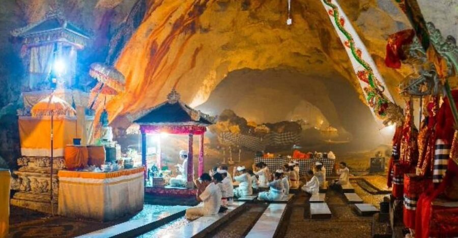 From Bali: Nusa Penida Underground Temple Tour All-Inclusive
