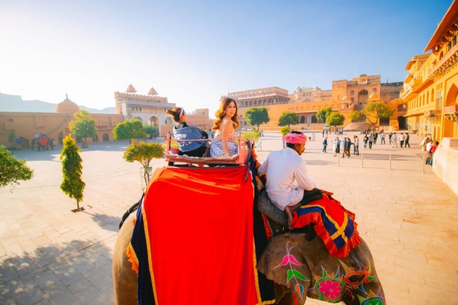 Jaipur: Luxury Jaipur Highlight Day Tour by Car - Itinerary and Experiences