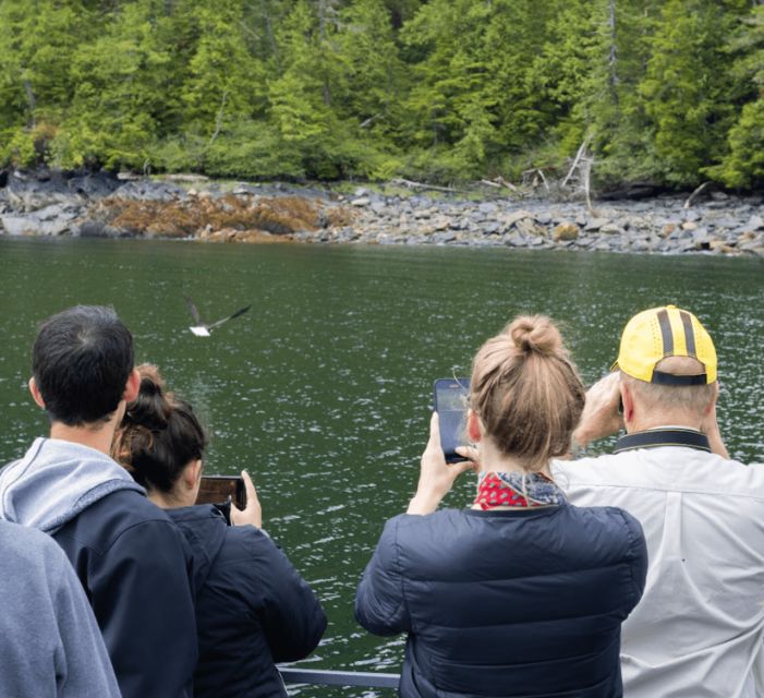 Ketchikan: Wilderness Boat Cruise and Crab Feast Lunch - Key Points