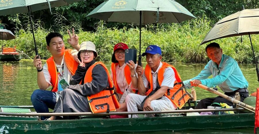 Ninh Binh Hoa Lu – Tam Coc and Halong Bay Private Day Tour