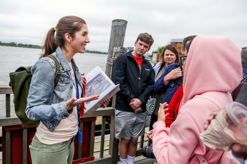 Nyc: Statue of Liberty and Ellis Island Tour With Ferry - Key Points