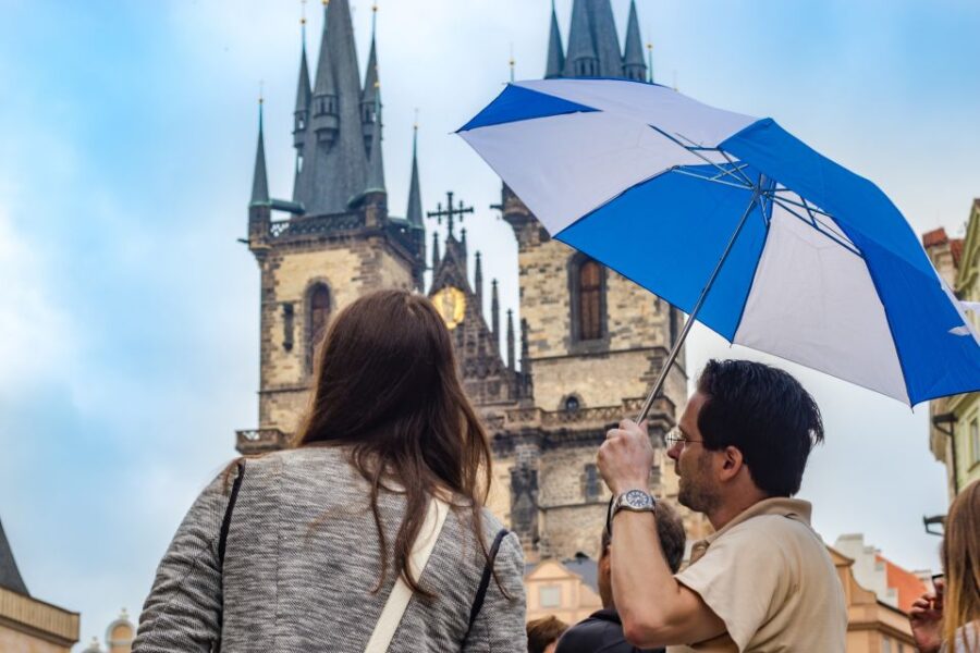 Prague: 3-Hour Walking Tour of Old Town & Prague Castle - Tour Overview