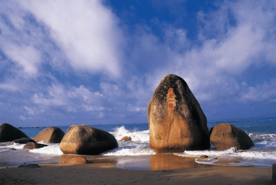 Private Tour to Sanya Nanshan Buddhsim Temple and the Beach