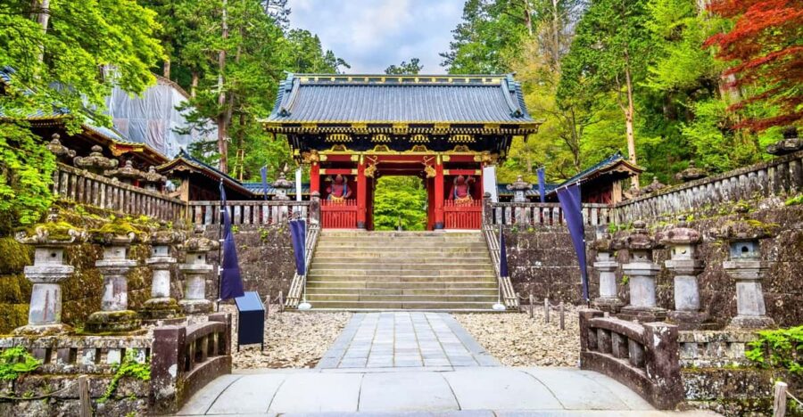 Tokyo: Nikko Highlights Tour With Temples, Waterfalls & Lake