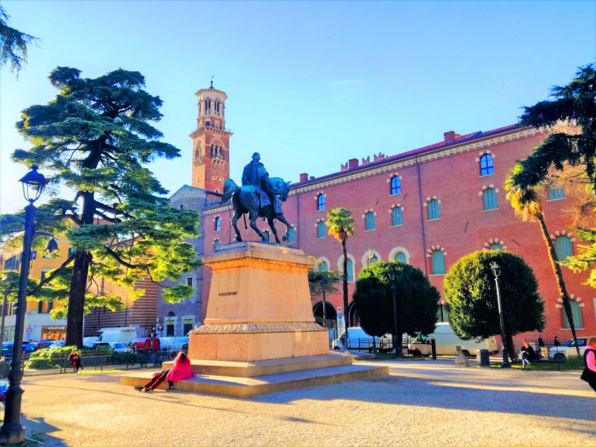 Verona: History and Hidden Gems Guided Walking Tour - Key Points