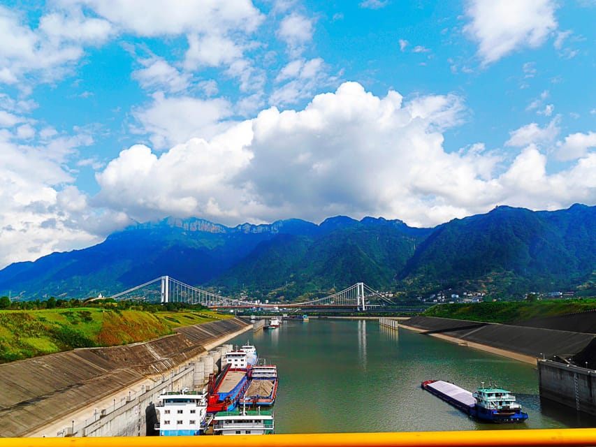 Victoria Cruise From Chongqing to Yichang 3nights 4days