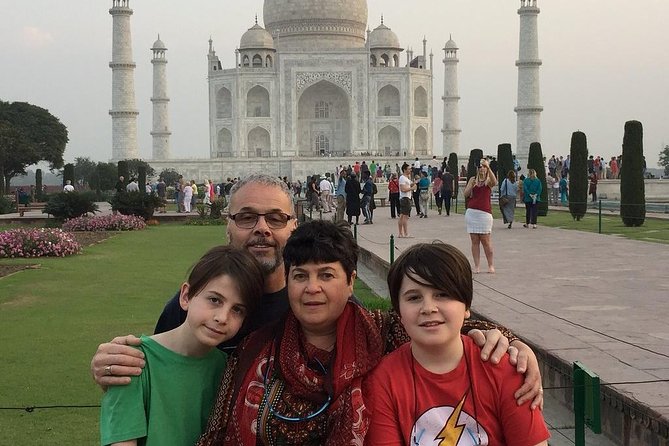 02 Day Taj Mahal Sunrise Tour By Flight From Bangalore - Exploring the Taj Mahal at Sunrise