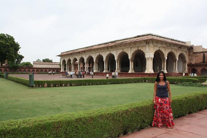 1-Day Trip to Taj Mahal and Agra From Chennai With Both Side Commercial Flight - Transportation and Transfers
