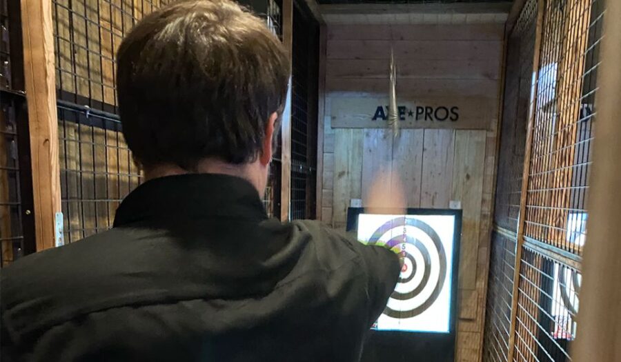 (18+) Reno: Private 30-Minute Axe Throwing Experience Ticket