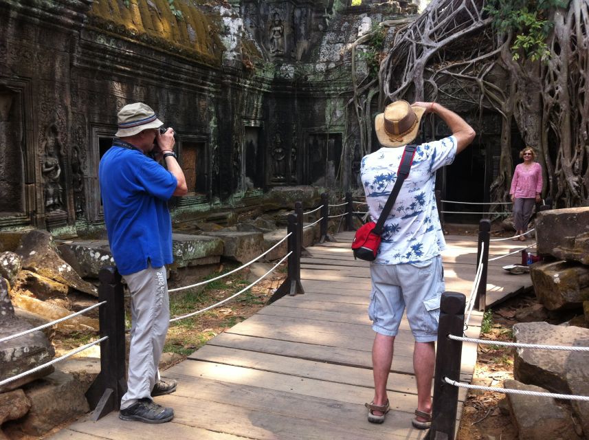 2-Day Private Tours in Angkor Wat, Ta Prohm & Kampong Phluk
