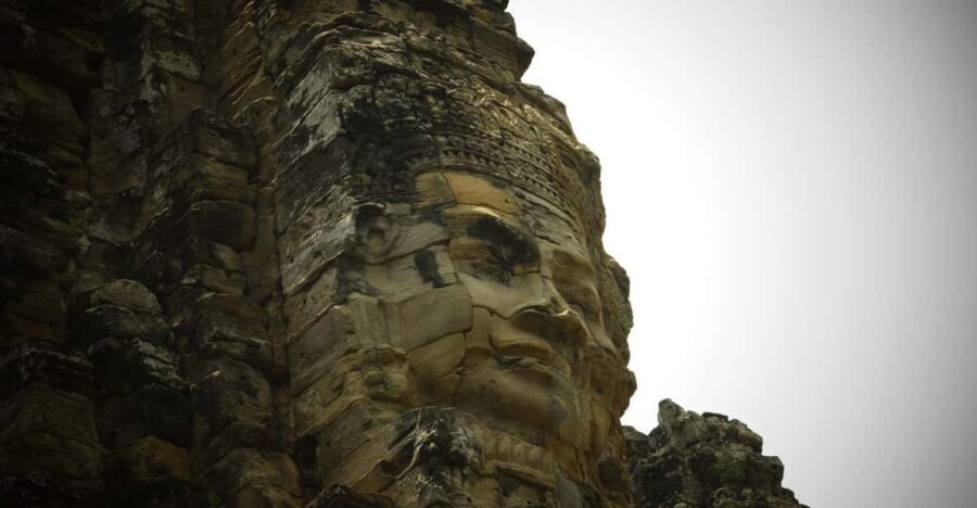 2-Day Tour Angkor Ta Prohm, Tonle Sap Lake, and Banteay Srey