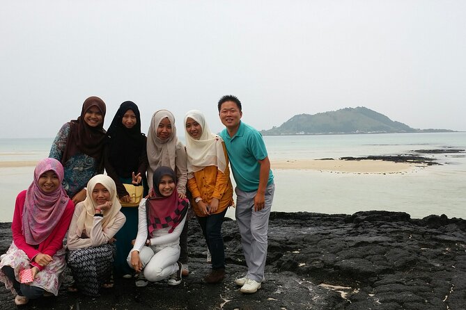 2 Days Private Taxi Tour - West and South of Jeju Island