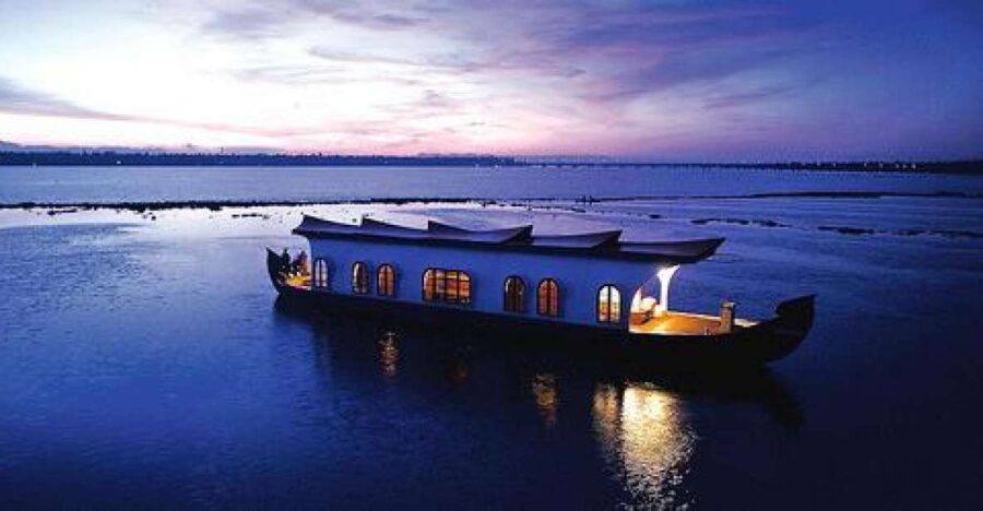 2-Hour Cochin Sunset Harbor Cruise