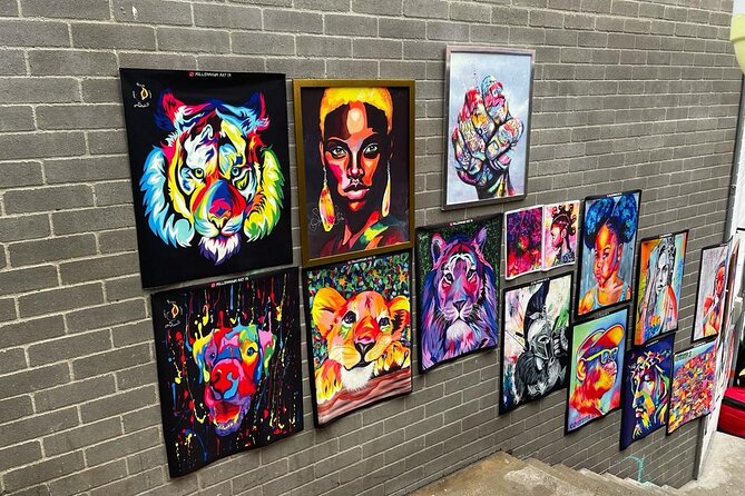2-Hours Street Art Walking Tour in Medellin Comuna 13 - Tour Details