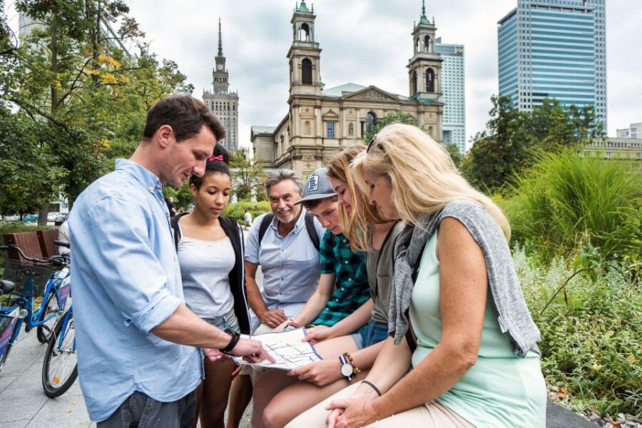 3-Hour Guided Cycling Tour of Warsaw