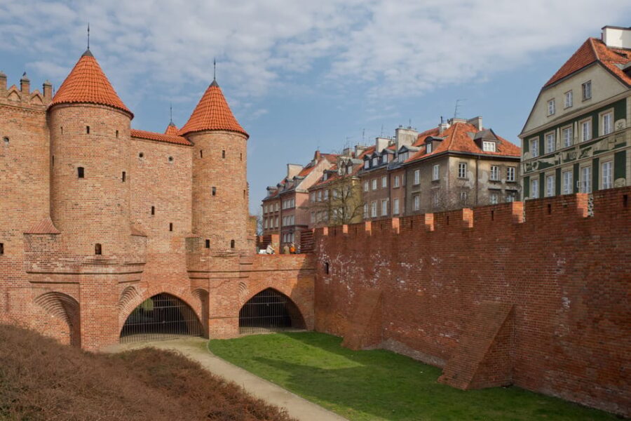 3 Hour: Warsaw Old Town With Royal Castle /Inc. Pick-Up/
