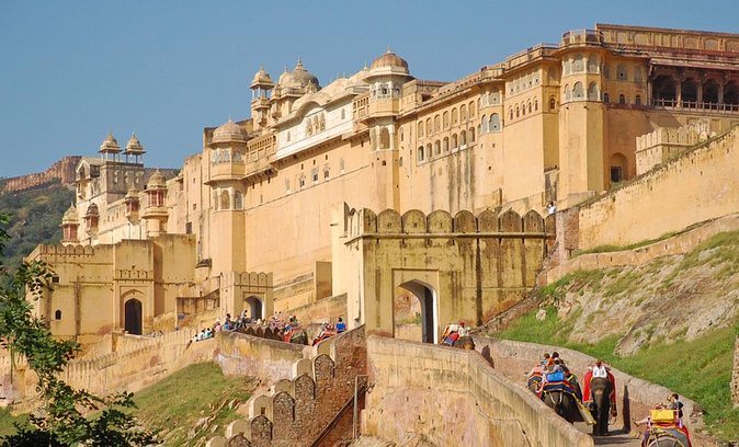 4-Day Private Golden Triangle Tour: Delhi, Agra, and Jaipur