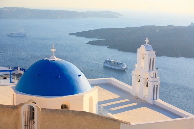 4 Hrs Island Tour and Photos, Oia and Blue Domes, Red Beach