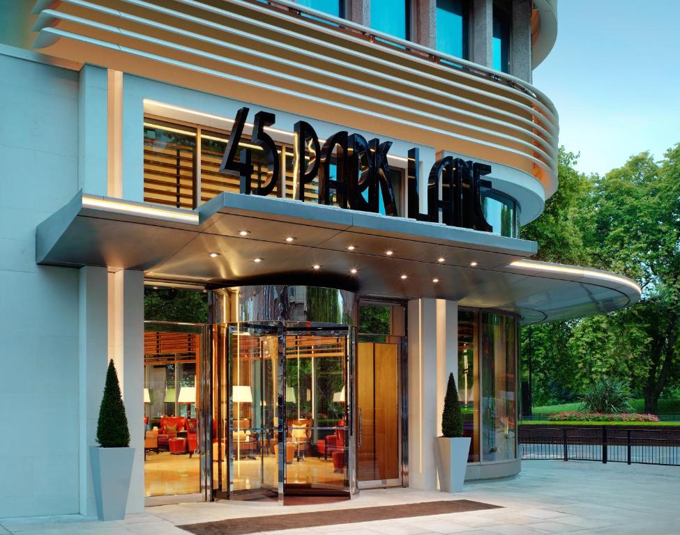 45 Park Lane – Dorchester Collection Review