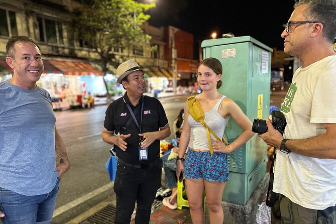 8 Hours Tuk Tuk Private Tour Within Bangkok Area: Customed Trips