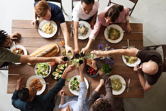 A Portuguese Dinner and Cocktail Experience With Pick up