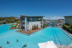 Absolute Waterfront Magnetic Island - Location and Highlights